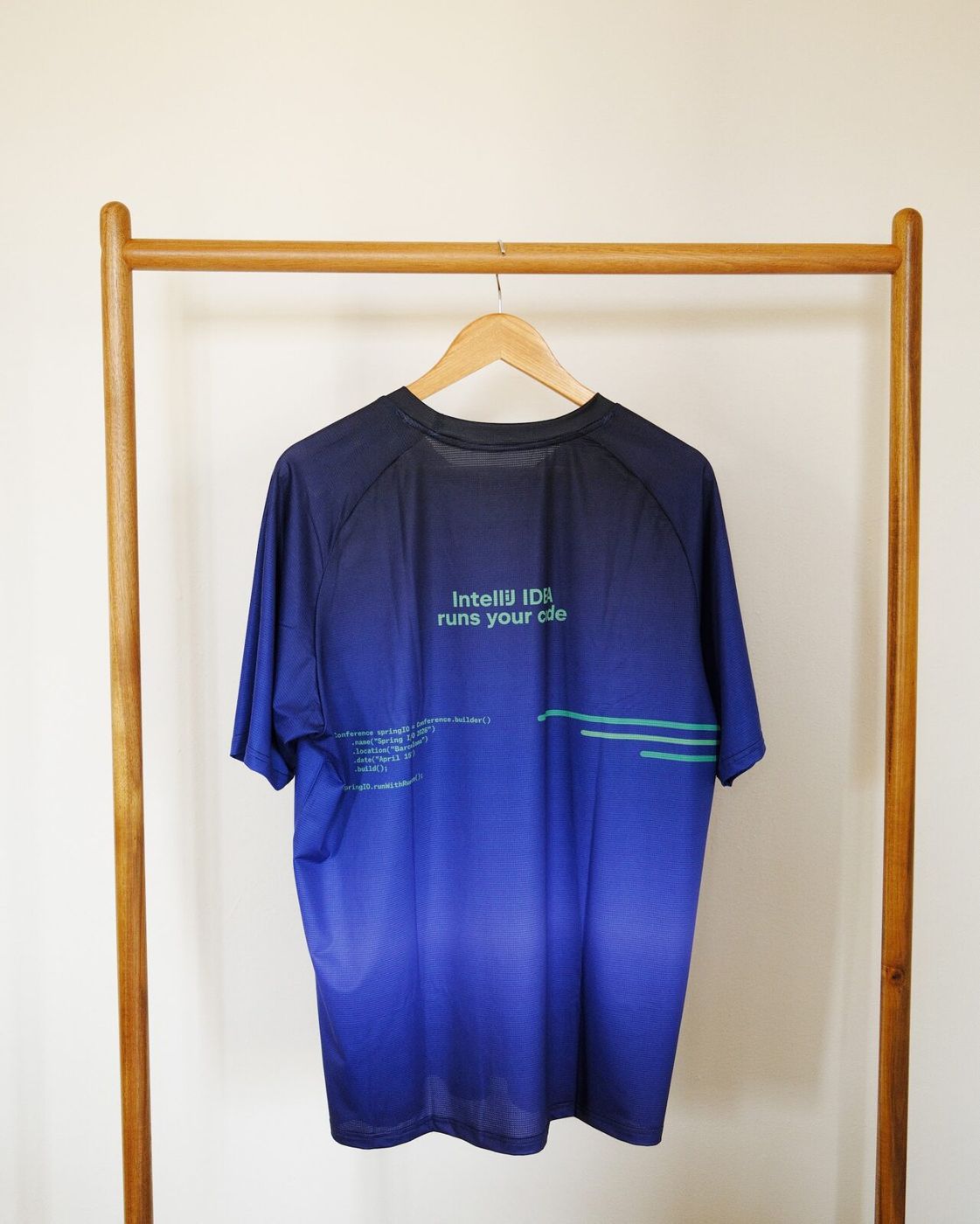 The back of the tee on a hanger: IntelliJ IDEA runs your code